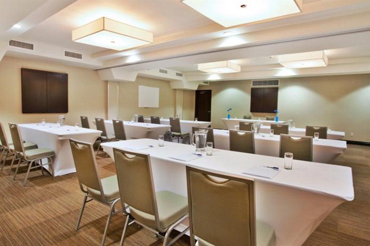Holiday Inn Express - Sault Ste. Marie By Ihg Exterior photo